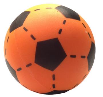 Foam voetbal oranje 20 cm.